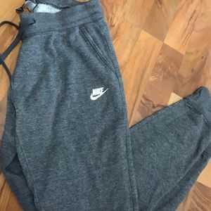 Nike Joggers